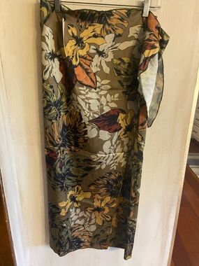 Commense Wrap Skirt
